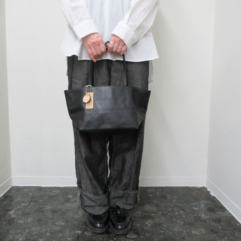 le onde レザートートバッグS /BK1